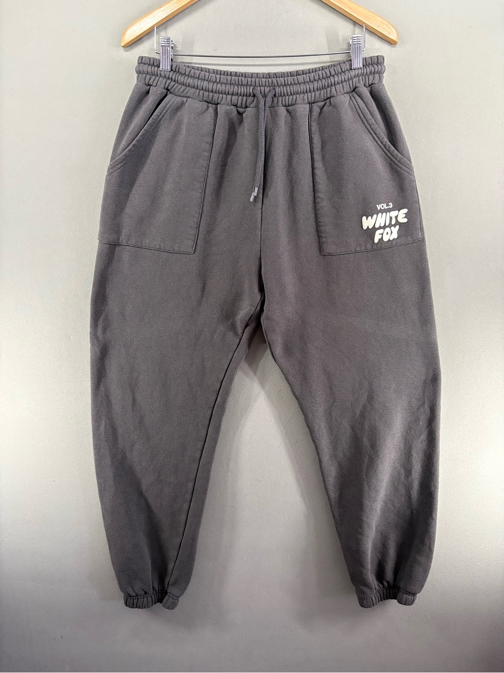 White Fox Gray Offstage Sweatpants Women Size Large